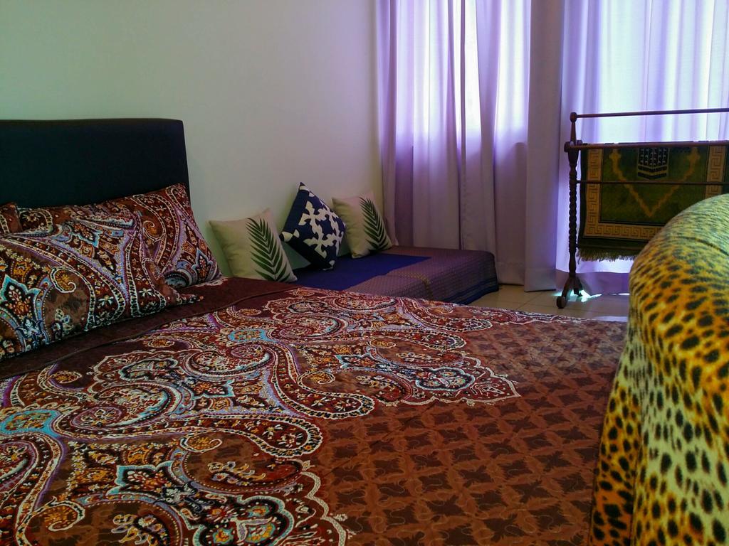 Alami Homestay Trefoil Kuala Selangor Eksteriør billede